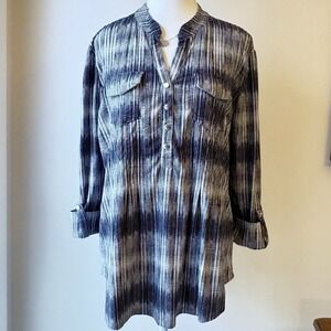 Cocomo Women's Top Black Ivory Roll Tab Sleeves Pockets